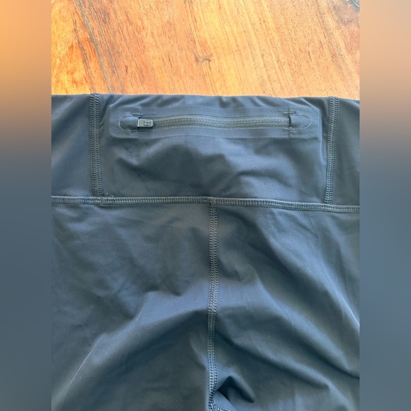 Sweaty Betty Black Leggings with Orange and White Accents - Picture 6 of 8